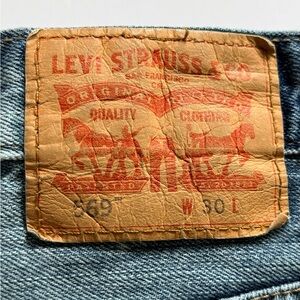 Levi's Light Blue Relaxed 569 Men's Jean Shorts 30”